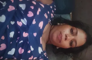 Desi village mother trains petite sausage encouragement and make-out to Indian aunty & the brush hubby