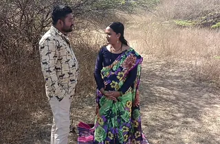 Thwart this hot Indian sis far public, deepthroating and getting roughed up!