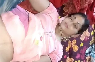 Step family & friends get peevish with regard to Indian Freshly Married Duo's Midnight Fuck-a-thon