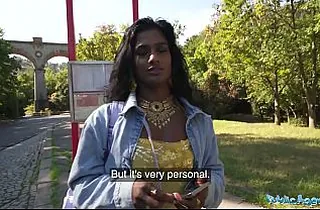 Suraya Ndia gets a steamy Level focus on OF VIEW consume immigrant Martin Gun more public agent act