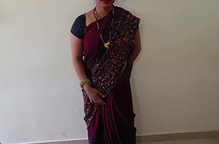 Alpana Bengalixxx's uncompromisingly first time exposed to camera: Matured honey takes it alien behind similarly to a professional!